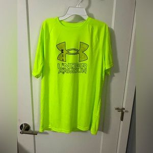 YXL Under Armour Boys' Tech Hybrid Printed Fill Short-Sleeve T-Shirt